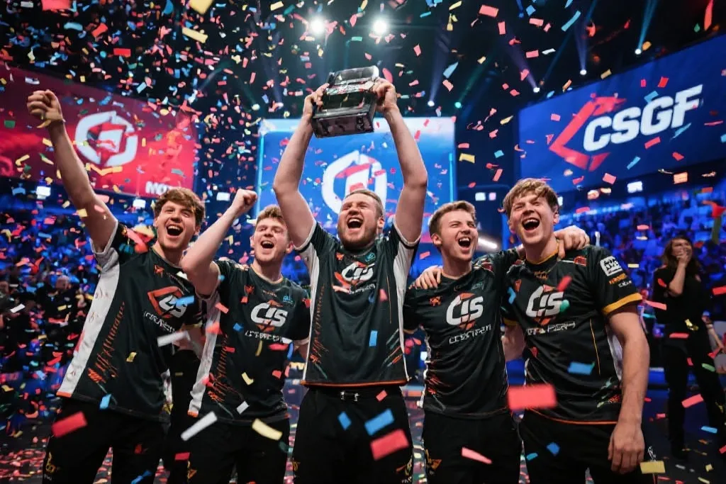 荣耀之巅：FaZe Clan力克Team Liquid，问鼎ESL职业联赛冠军